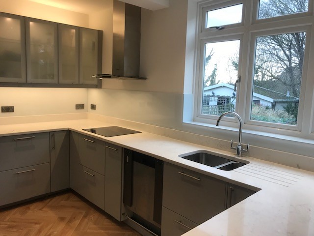 White Painted Splashback - South London Glass Whited Painted Toughened Glass - Osborn Glass